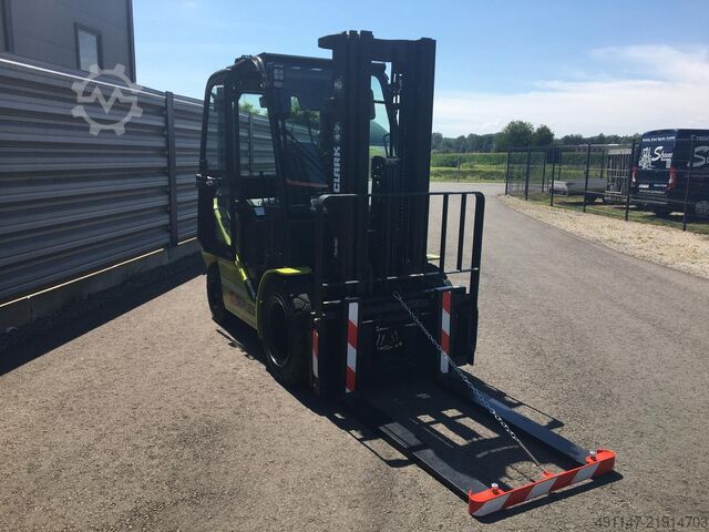Diesel Forklift Clark S35D