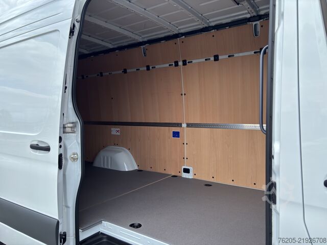 Panel van Mercedes-Benz Sprinter 319 CDI Kasten PRO Hochdach Extralang
