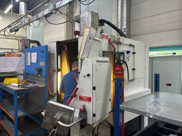 Drittes universelles Bearbeitungszentrum HERMLE C 600 U