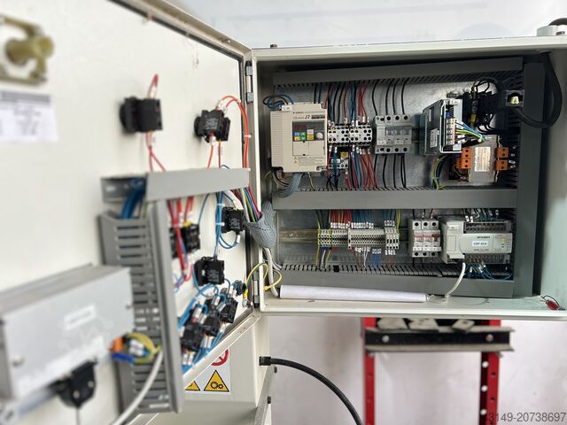 Leistenspritzmaschine / Spritzautomat Makor Iride