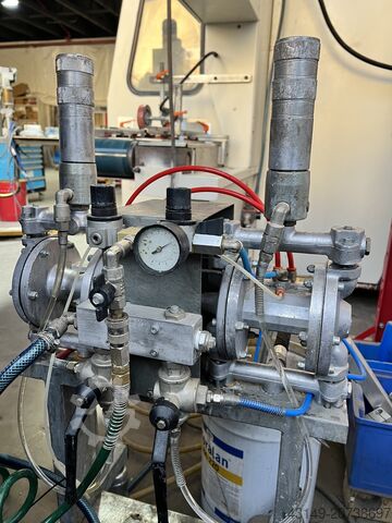 Leistenspritzmaschine / Spritzautomat Makor Iride