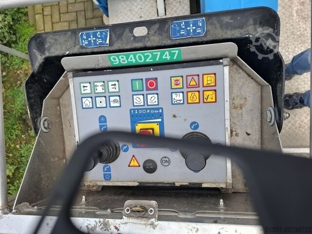 Arbeitsbühnenfahrzeug Palfinger P 260 B | 2014