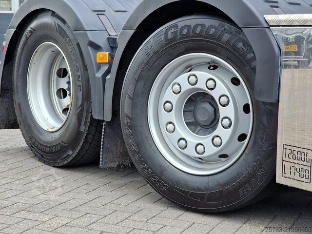 Standard-SZM Volvo FH 13.500 6x2/4 Low roof - MA chassis - PTO/Hyd...