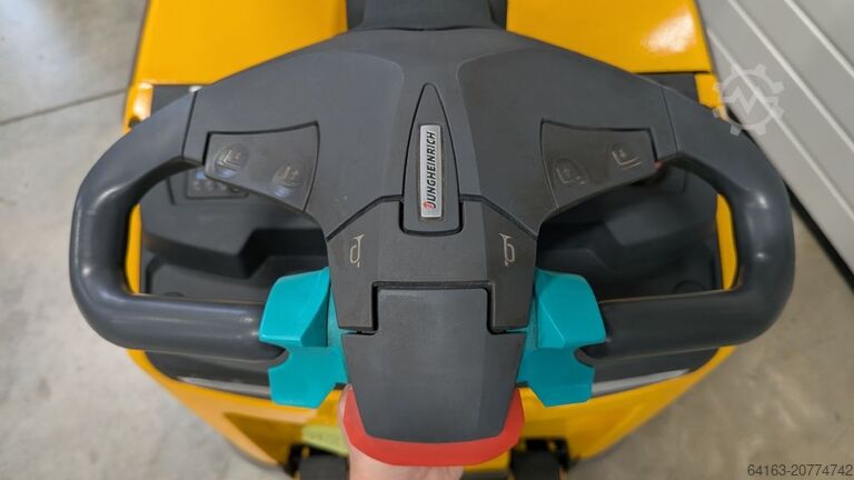 Hochhubwagen Jungheinrich ERC 212 115 290 ZZ