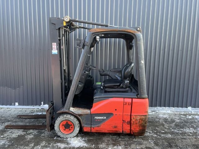 Electric 3-wheel forklift Linde E16C-02