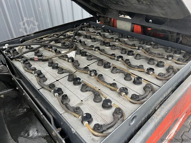 Elektro 4 Rad-Stapler Linde E25L-01