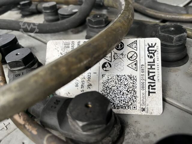 Elektro 4 Rad-Stapler Linde E25L-01