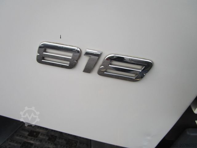 Transporter mit Koffer MERCEDES-BENZ Atego 818 MP4.*LBW+6,08m+1-Hand*