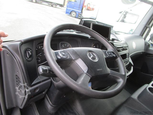 Transporter mit Koffer MERCEDES-BENZ Atego 818 MP4.*LBW+6,08m+1-Hand*