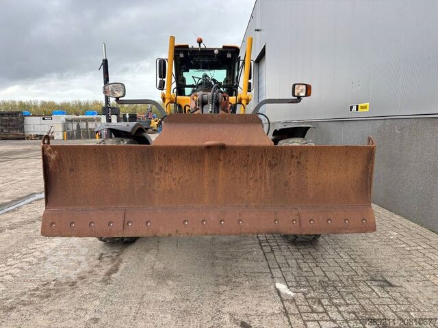 Grader Volvo G 946 AWD (CE Certified / New Engine)