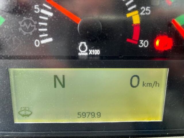 Muldenfahrzeug CAT 745 C