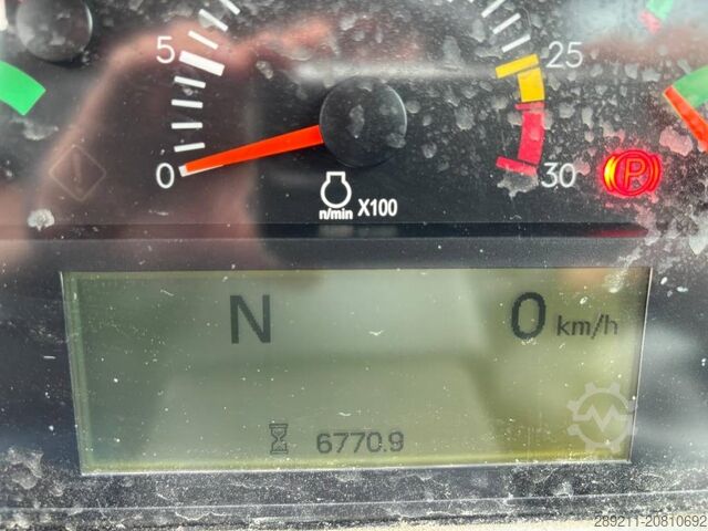 Muldenfahrzeug CAT 745 C