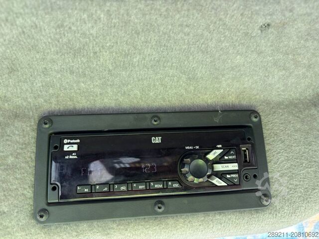 Muldenfahrzeug CAT 745 C