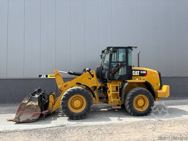 Radlader CAT 918 M