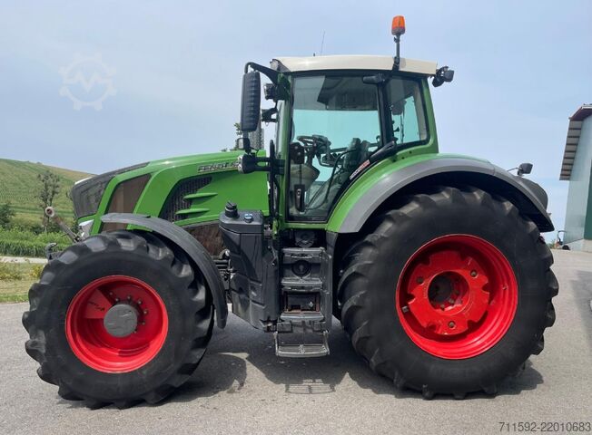 Schlepper Fendt 828 Vario Profi Plus
