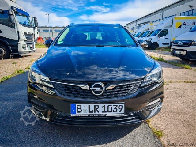 Minibus OPEL Astra 1.4 Turbo Sports Tourer/LED/Kamera/Klima