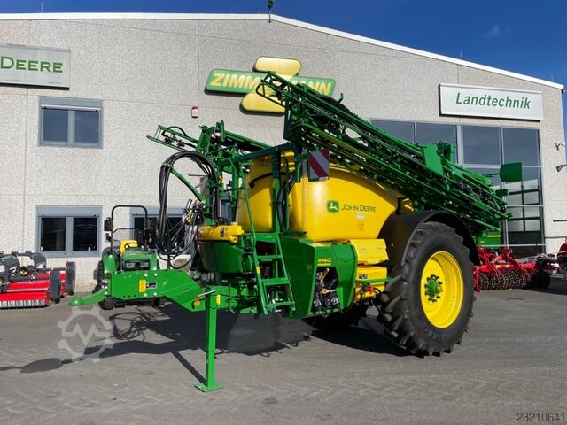 John Deere R740i John Deere R740i