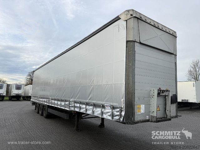 Auflieger mit Pritsche & Plane Schmitz Cargobull Curtainsider Mega Getränke
