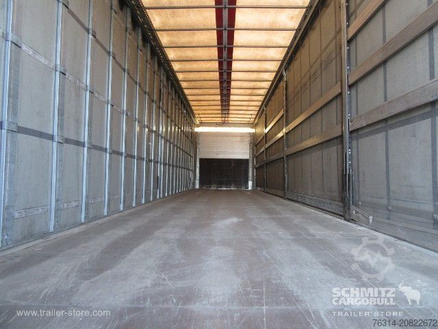 Open semitrailer with tarp Schmitz Cargobull Curtainsider Standard Getränke