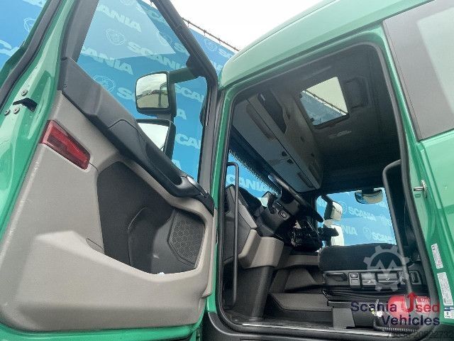 Standard tractor unit Scania R 410 A4x2NA RETARDER SMART 2 NAVI ACC