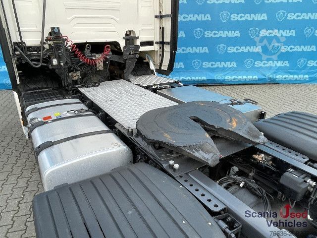 Standard tractor unit Scania R 410 A4x2NA DIFF-L RETARDER LED SMART 2
