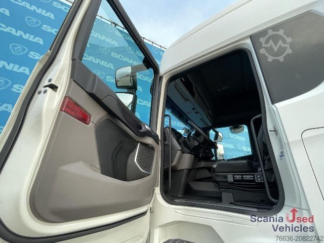 Standard tractor unit Scania R 410 A4x2NA DIFF-L RETARDER LED SMART 2