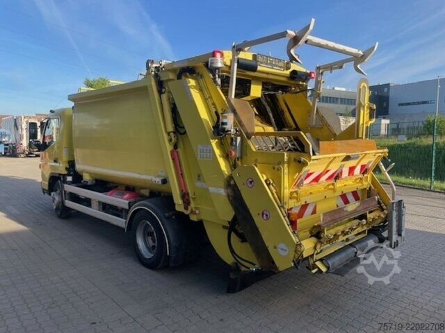 Van Mitsubishi Fuso Canter 9C18 Zöller MicroXL7