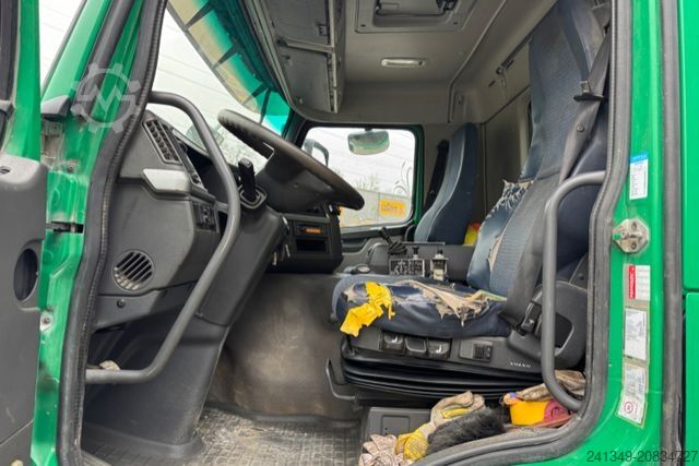 Kipper LKW VOLVO FM-460 8x4 Kipper/Mixer