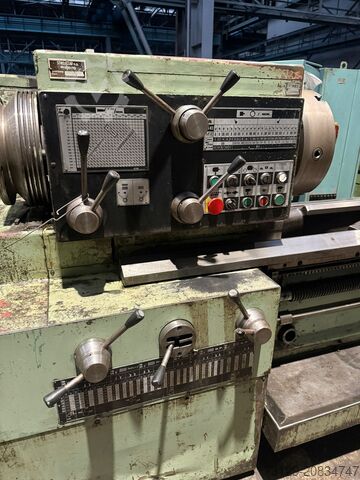 Leit-/Zugspindeldrehmaschine TOS SUS 63/3000