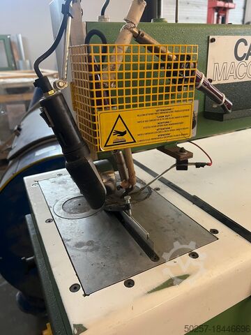 Veener sewing machine CASATI Z1000