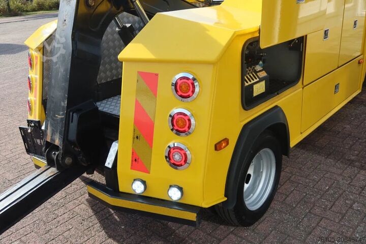 Car transporter Iveco Daily 50 C 16 Recovery truck, bergingswagen, af...