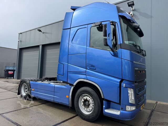 Standard-SZM Volvo FH 460 XL / I-Shift / 2 Tanks / Hydraulic / NL ...