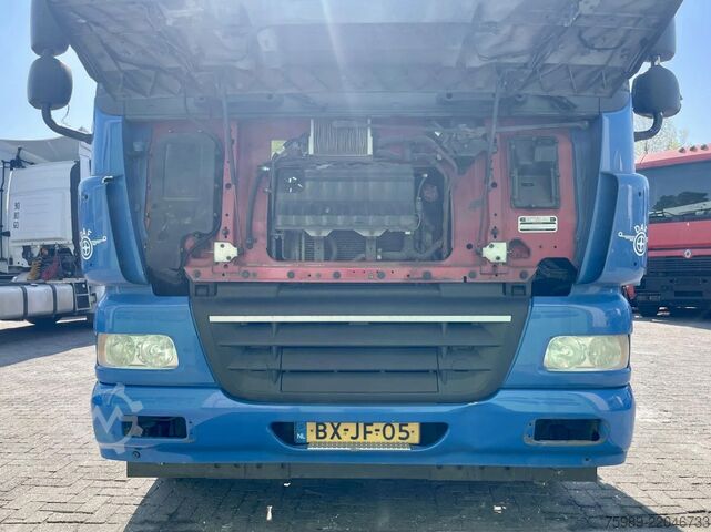 Hook arm system DAF CF 85 460 , 6x2 . Original Dutch truck!