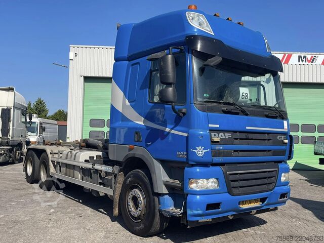 Hook arm system DAF CF 85 460 , 6x2 . Original Dutch truck!