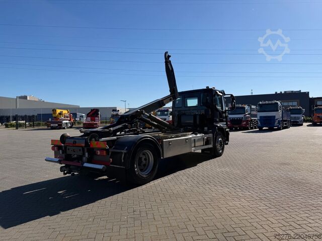 Hook arm system Iveco EuroCargo 190 -320L 4x2 Hooksystem Euro 6