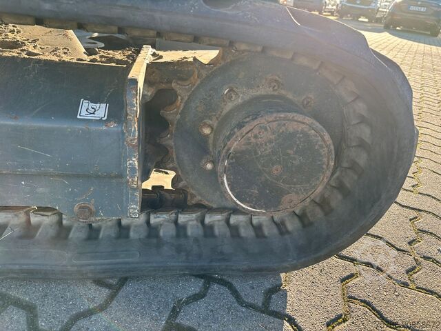 Mini excavator WACKER 2503 RD/ 4.559 Bh/ Schaufel