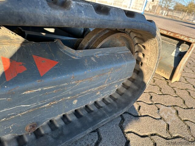 Mini excavator WACKER 2503 RD/ 4.559 Bh/ Schaufel