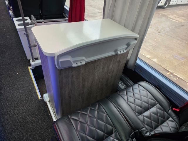 Doppeldeckerbus NEOPLAN Skyliner 3 Sterne,ZF Intarder, 6+1+1,Dopplestock