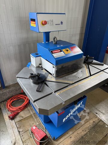 Ausklinkmaschine Boschert K30-120 Mini S