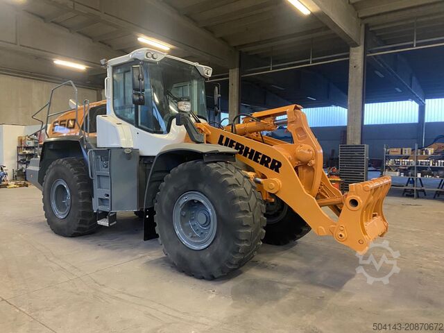 Loader Liebherr L550