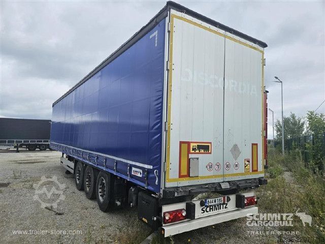 Open semitrailer with tarp Schmitz Cargobull Semitrailer Curtainsider Standard