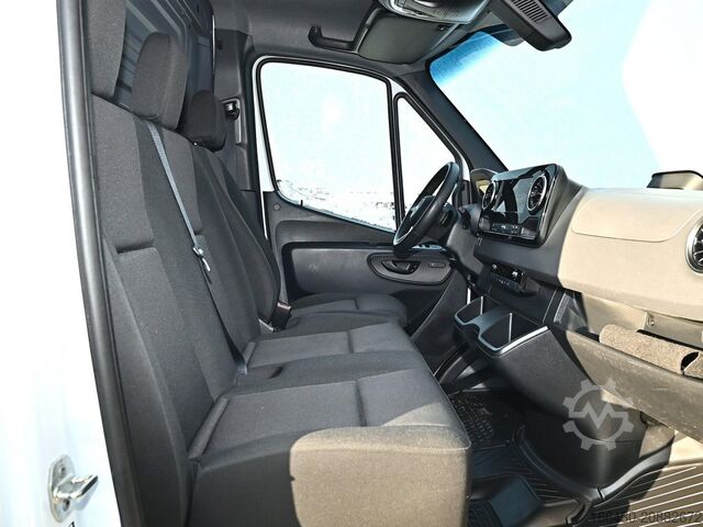 High top van Mercedes-Benz Sprinter 317 CDI Kasten PRO L2H2 Holz Navi Ka