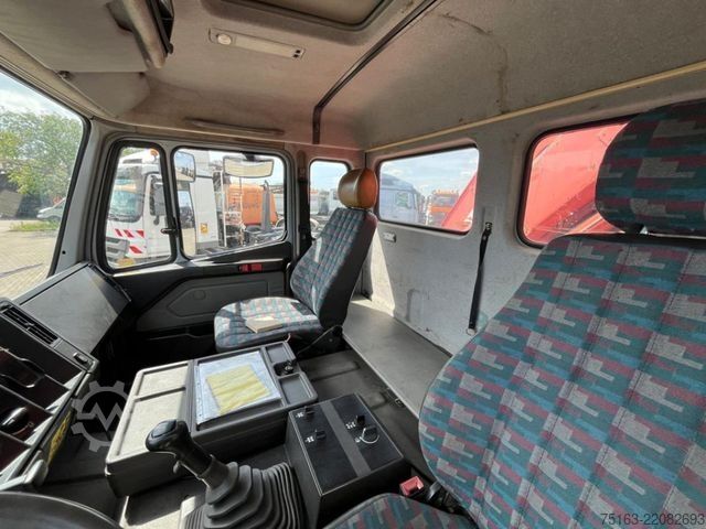 Flatbed truck MERCEDES-BENZ SK 25316x4 Pritsche Kran Atlas 205.1