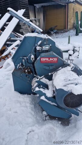Drum chipper - wood shredder BRUKS 602CS