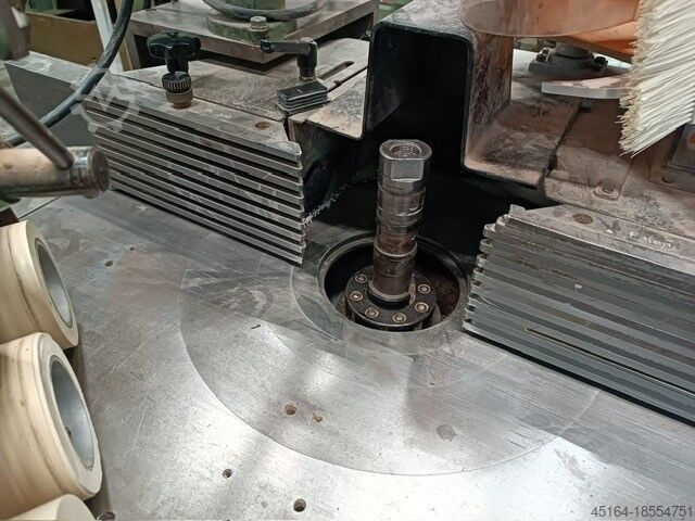 Schwenkspindelfräse mit Schiebetisch Martin T 25