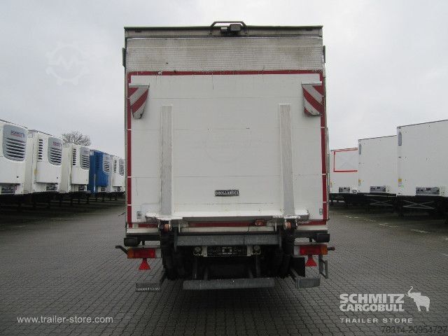 Reefer trailer Schmitz Cargobull Anhänger Tiefkühler Multitemp Trennwand Ladebordwa