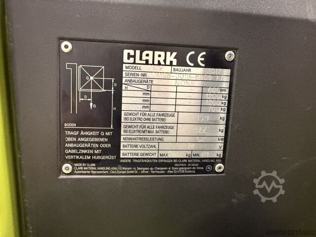 High Lift stacker Clark SX 12