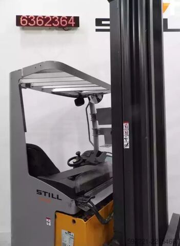 Reach Trucks Still FMX14