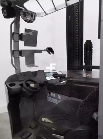 Reach Trucks Still FMX14