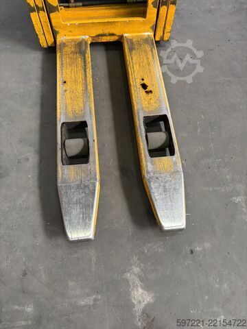 Pallet Stackers Jungheinrich EJC 212